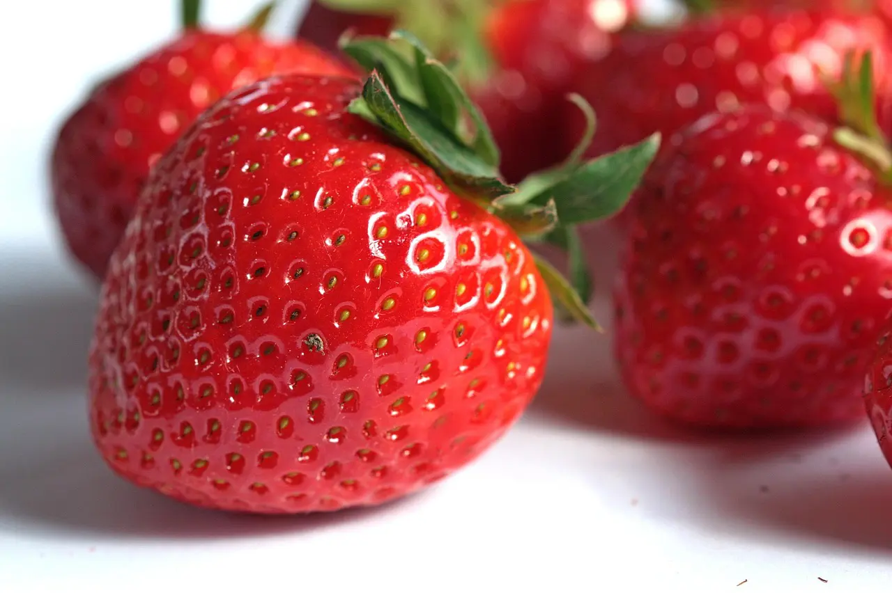 Em São Paulo, preço da fruta subiu 75% em duas semanas em meio à moda do morango do amor