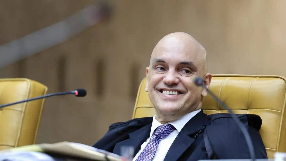 Moraes vai a jogo do Corinthians horas após sofrer sanção dos EUA