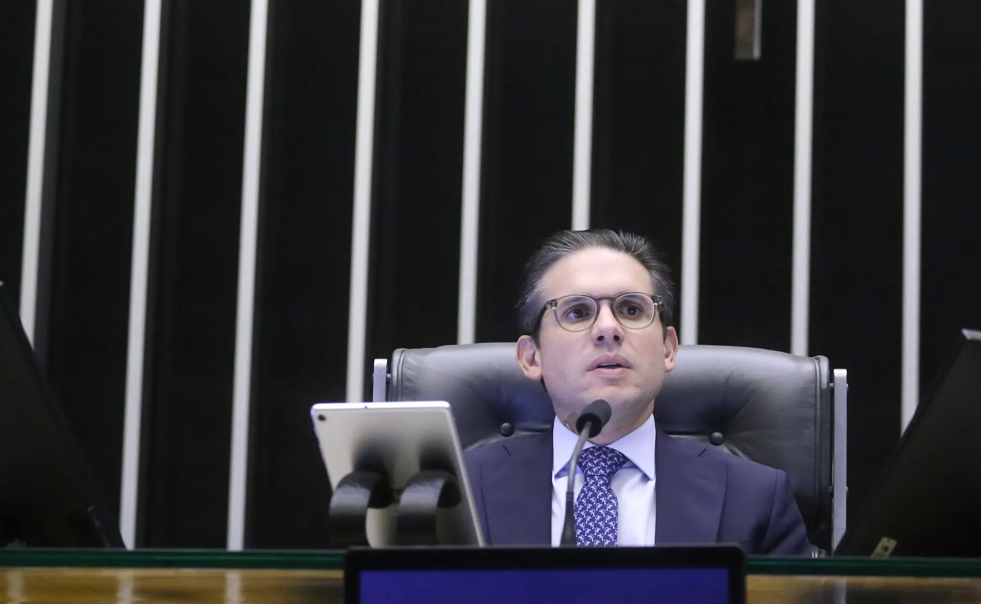 Motta confirma perda do mandato de 7 deputados após decisão do STF