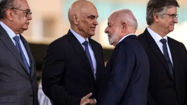 Lula recebe ministros do STF em jantar no Alvorada após sanção de Trump a Moraes