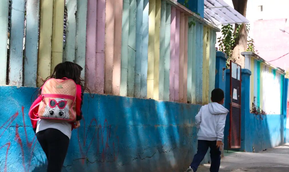 Pesquisa realizada por entidade americana especializada em estudos econômicos mostra que a transferência de renda não tem efeito sobre o sucesso escolar