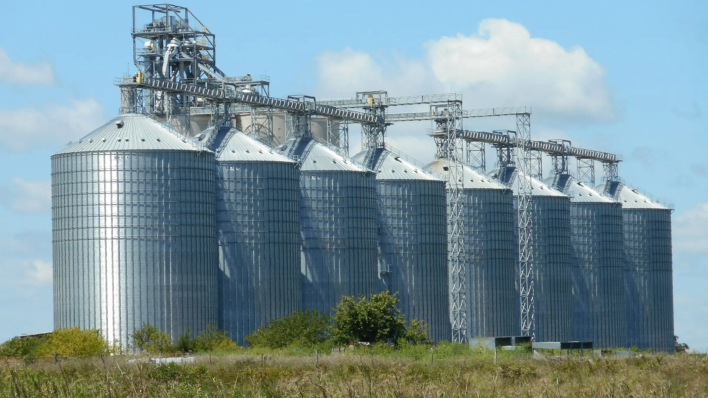 déficit de armazenagem silos