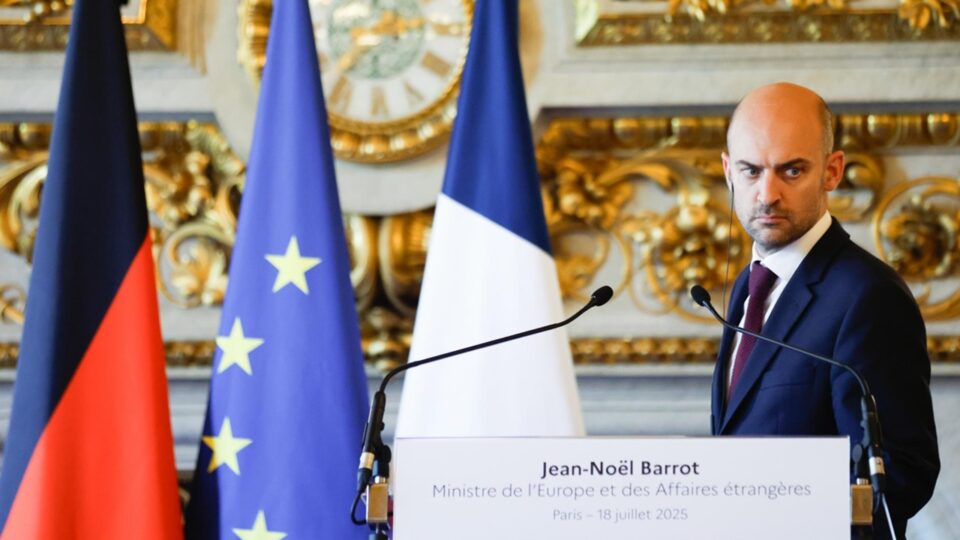França suspende programa para receber palestinos de Gaza após posts antissemitas de estudante