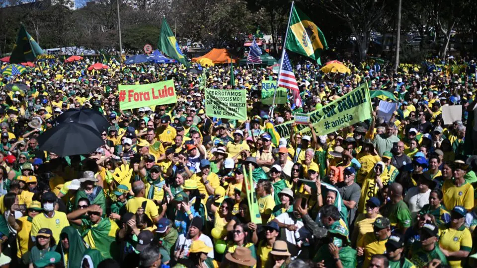 Fotos manifestações Alexandre Moraes