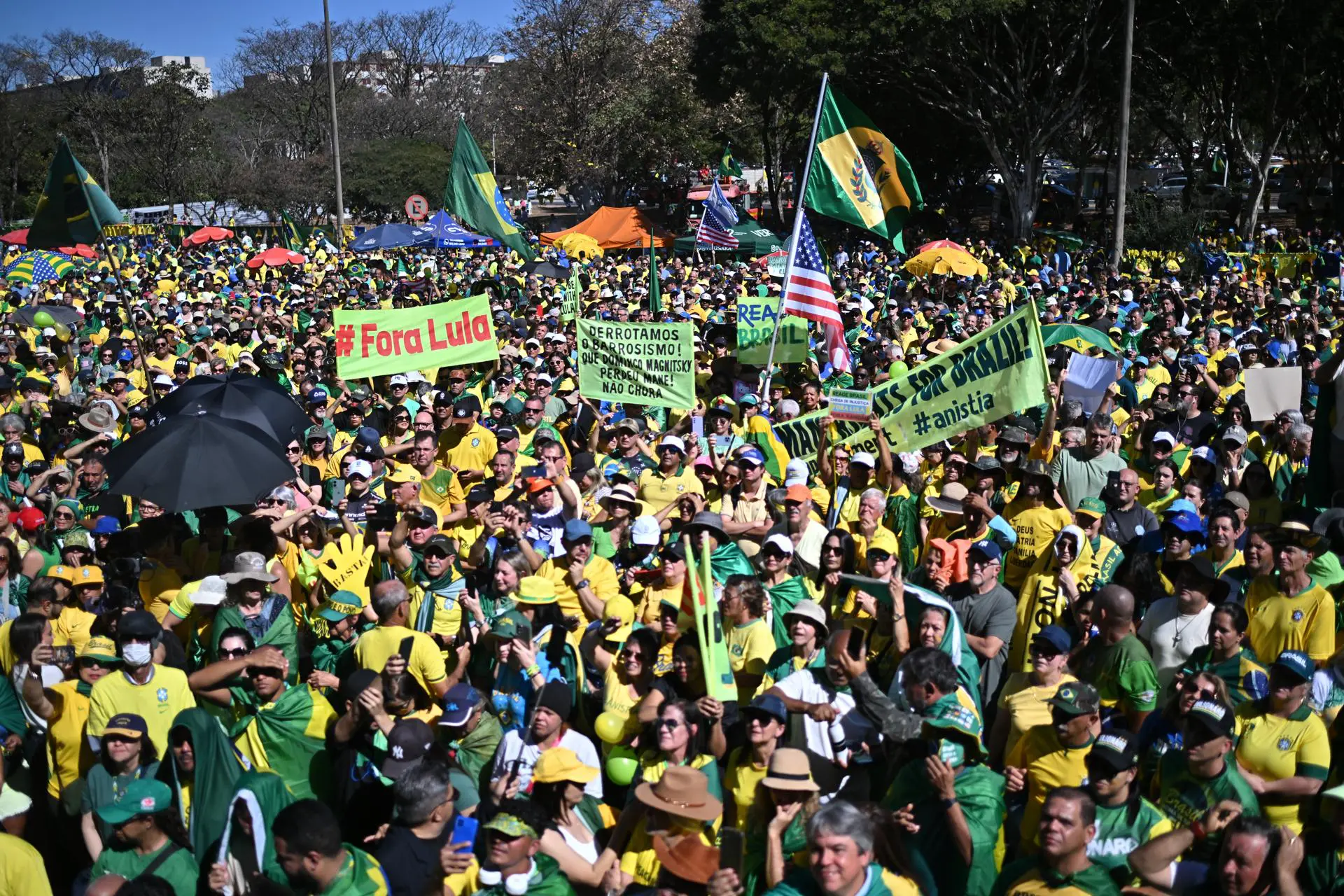 Fotos manifestações Alexandre Moraes