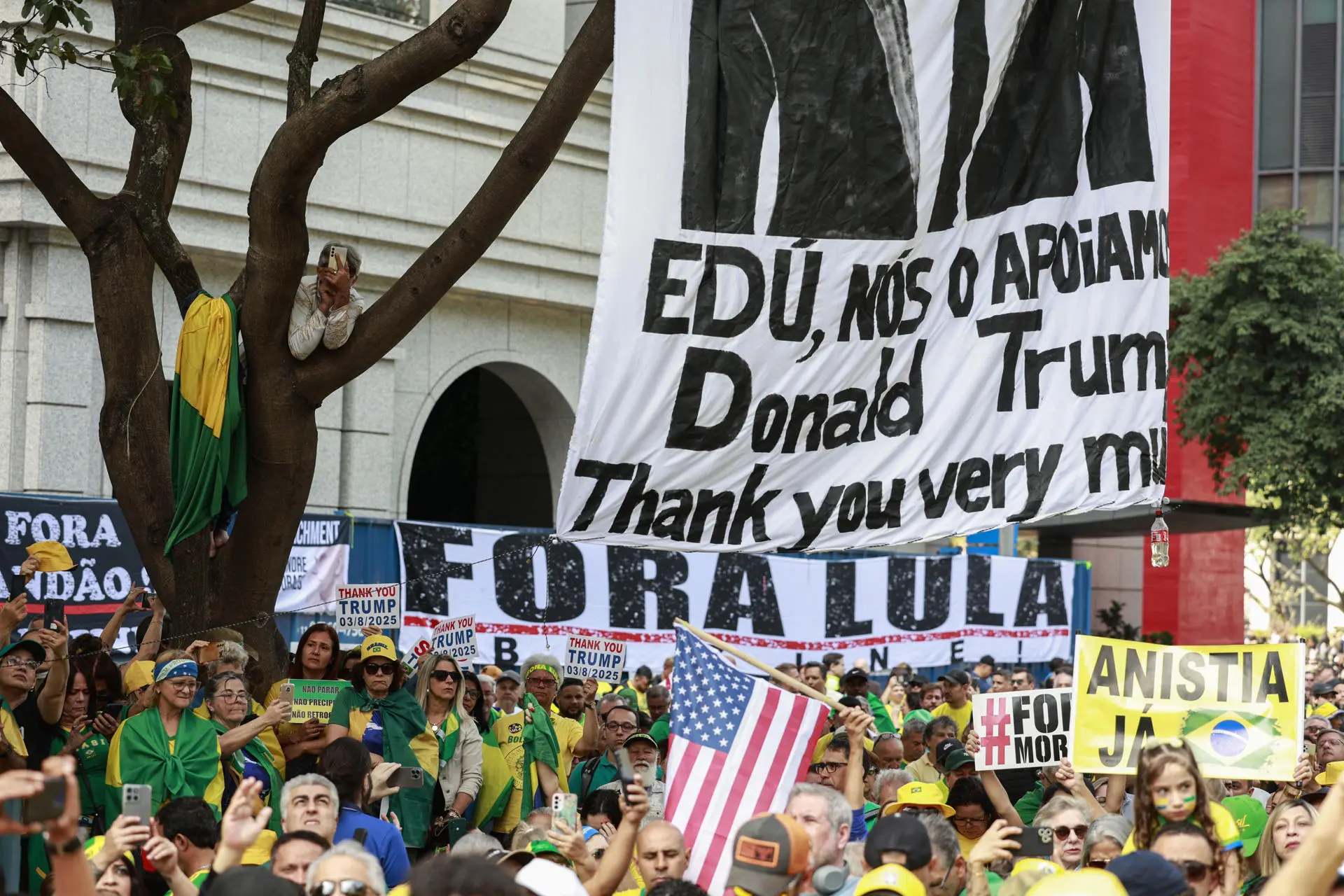 Fotos manifestações Alexandre Moraes