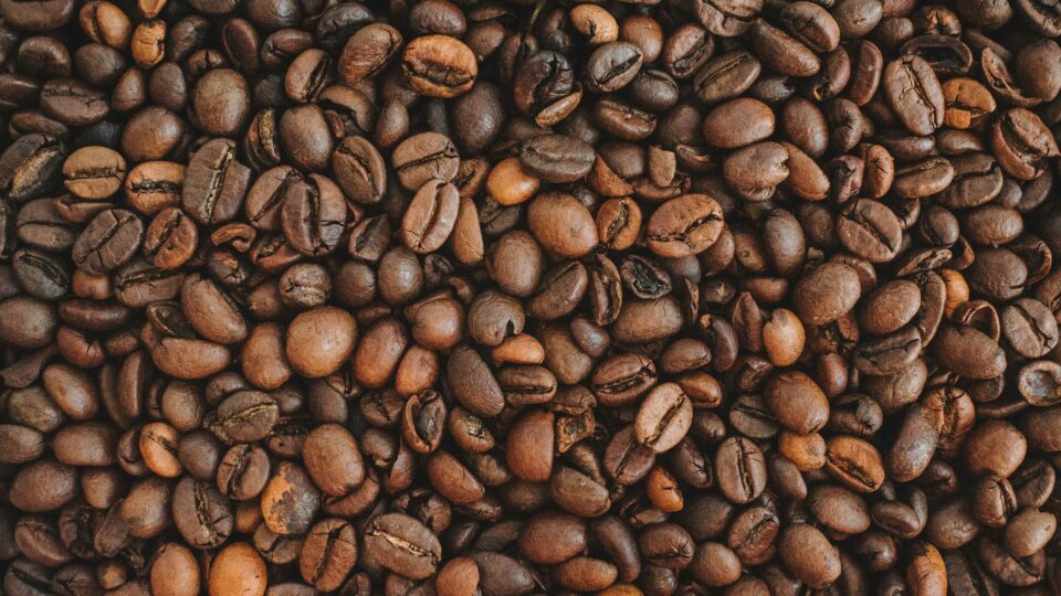 Às vésperas do tarifaço americano, China libera importação de café de 183 empresas brasileiras