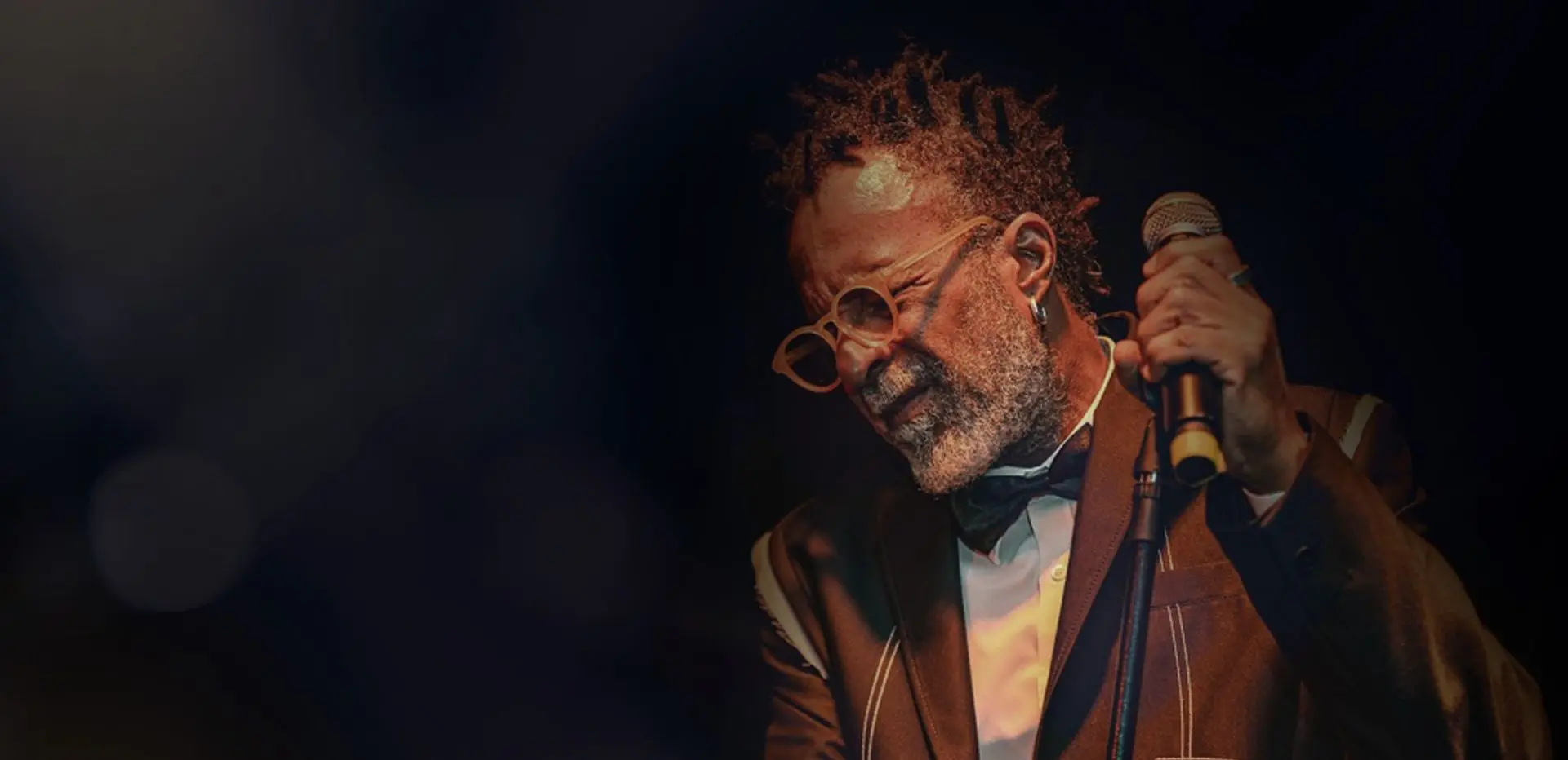 Tony Gordon será a grande atração da noite especial no Bourbon Cataratas do Iguaçu, unindo música, gastronomia e sofisticação em uma experiência inesquecível.