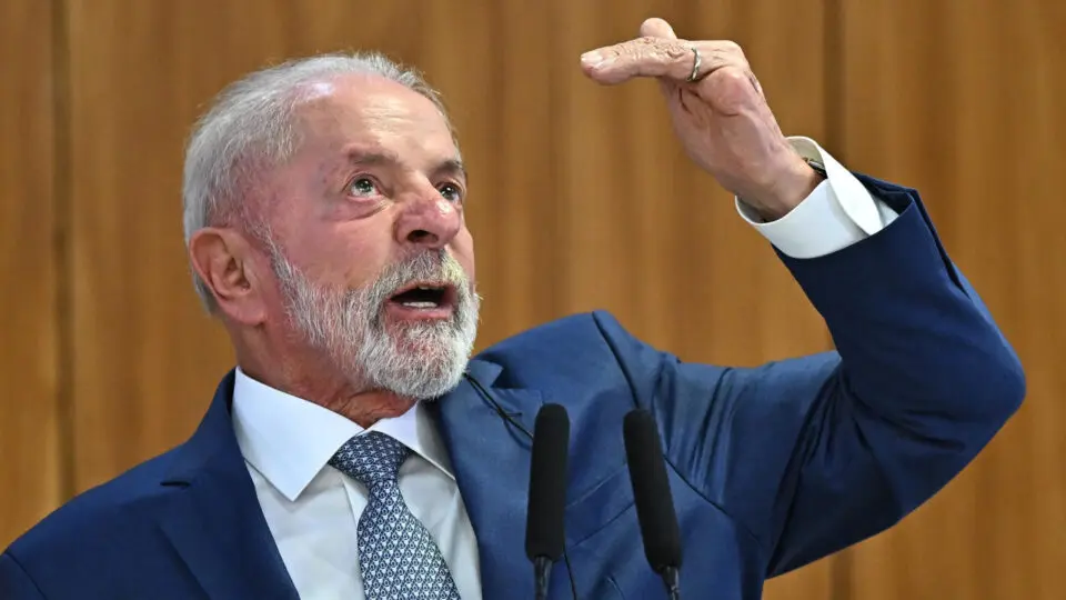 Lula diz que salário de R$ 46 mil como presidente “não é muito”