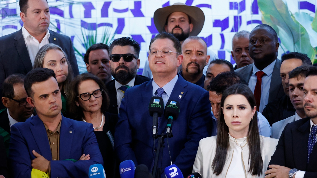 Líder do PL na Câmara afirmou que há acordo com Novo, PP e União para manter obstrução também no Senado.