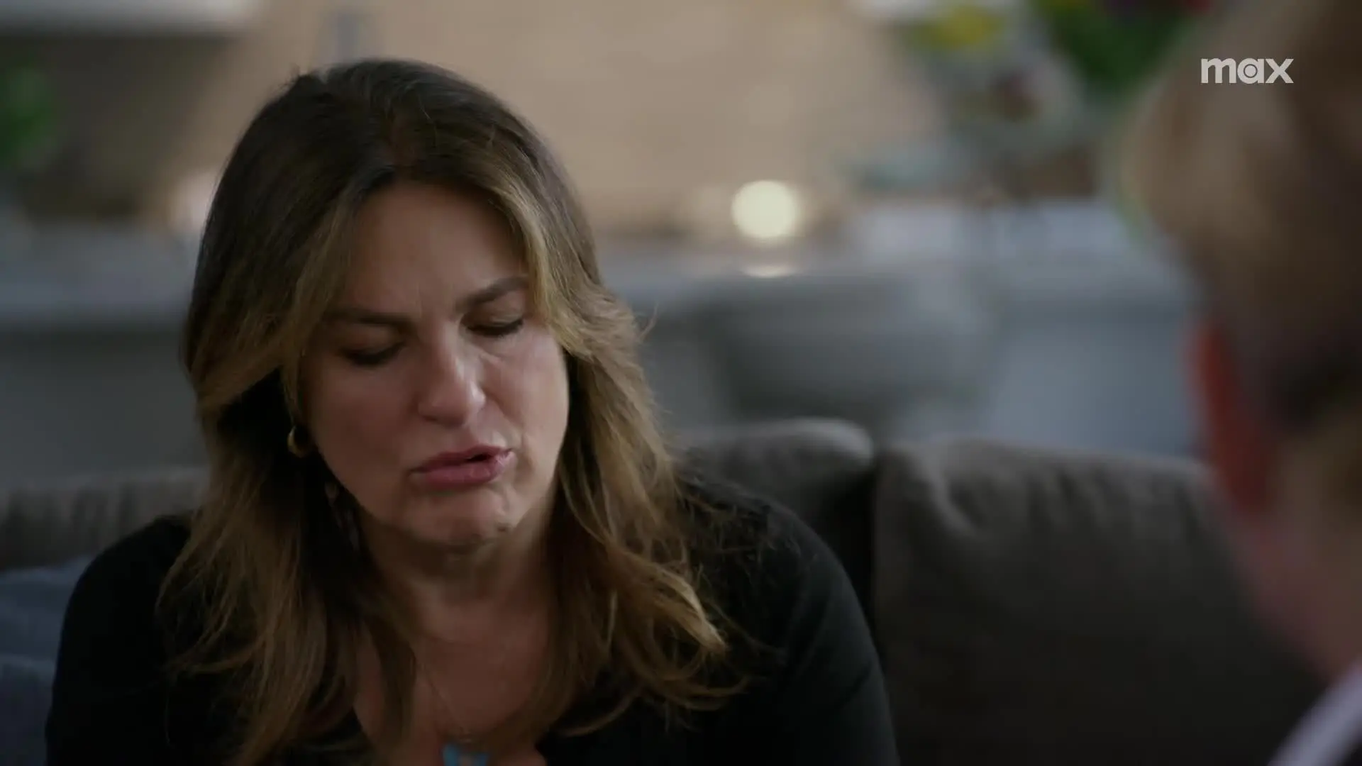 A atriz Mariska Hargitay dirige o documentário tentando entender quem de fato foi sua mãe