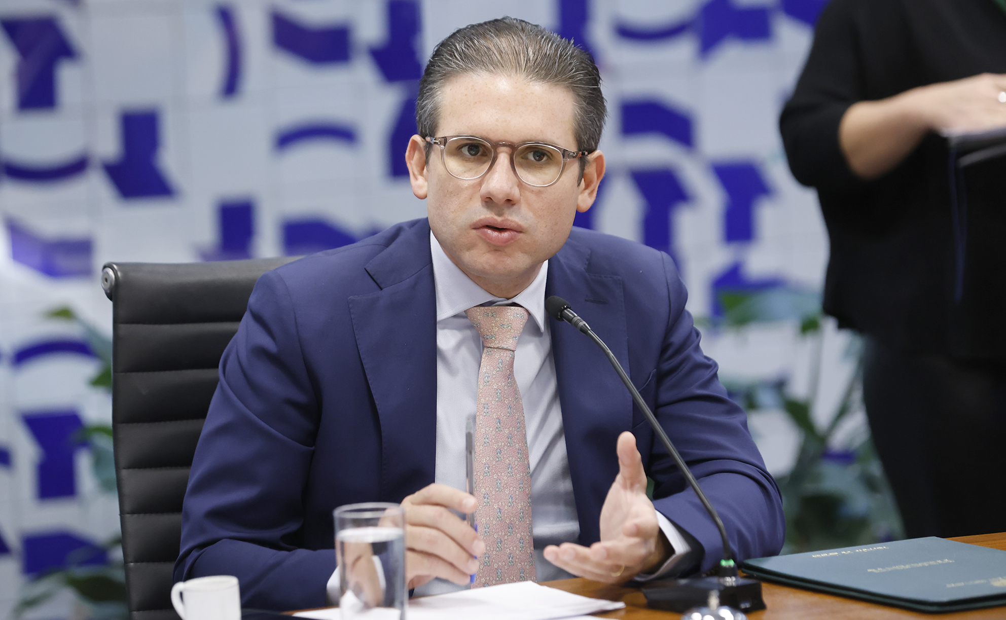 Motta encaminhou à Corregedoria as denúncias contra deputados do PL, Novo e PT após obstrução do plenário da Câmara.