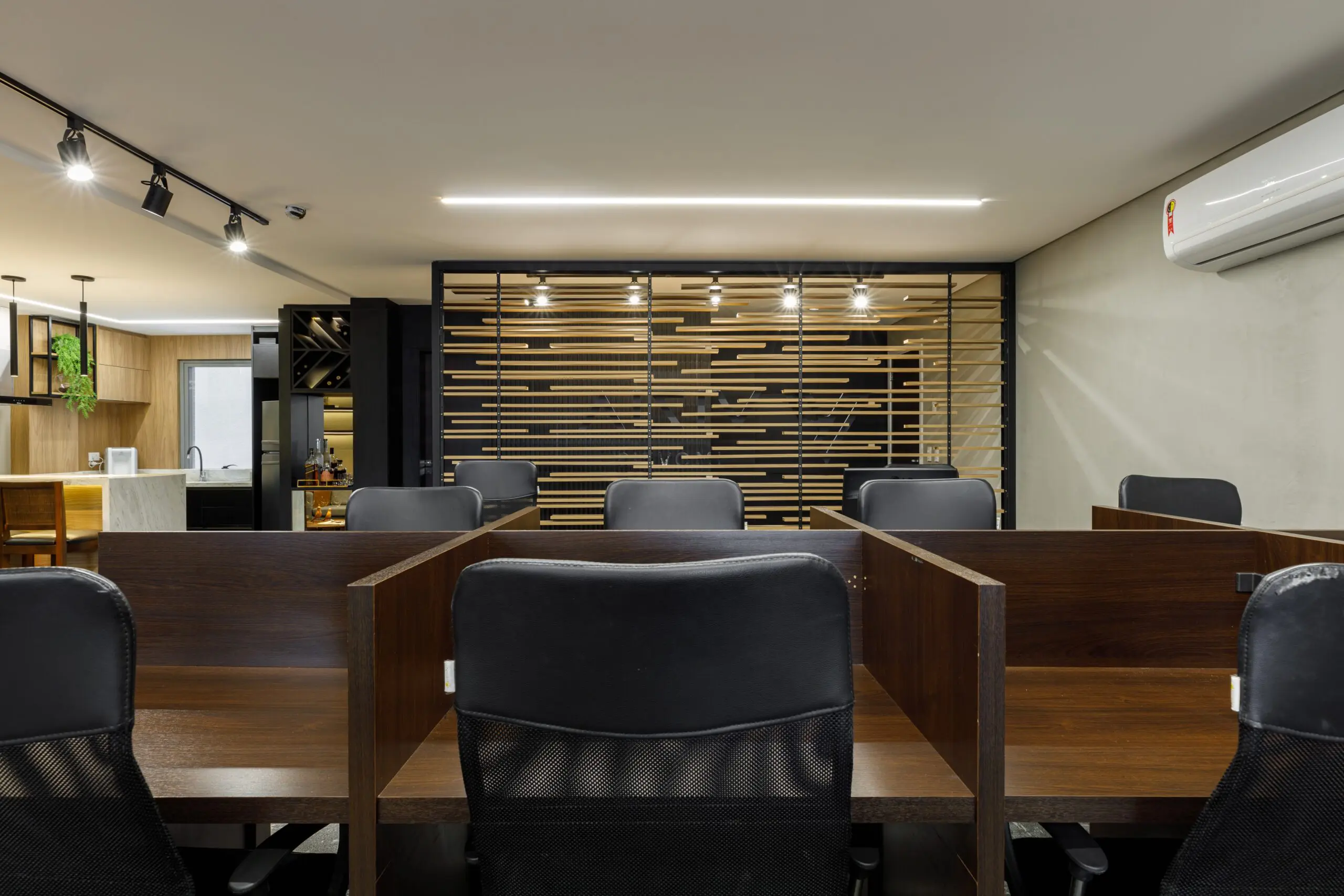 Móveis ergonômicos