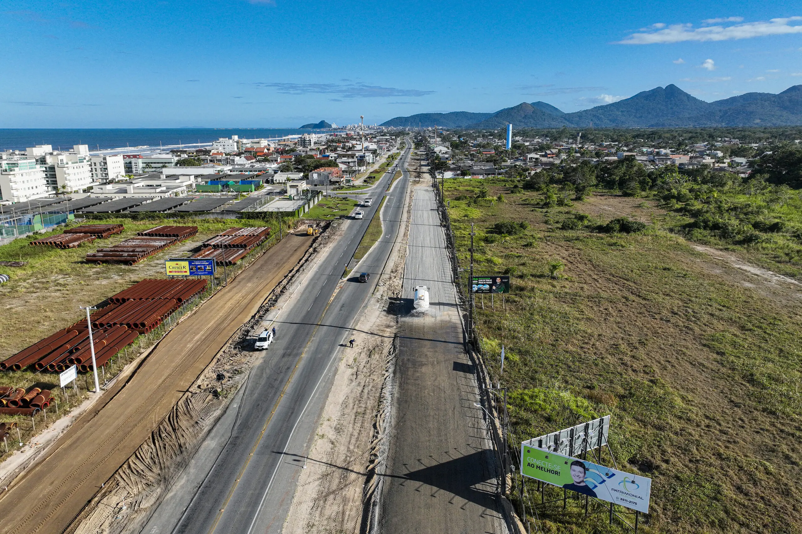 Trecho da PR-412 em Pontal do Paraná recebe intervenções para ampliação da via