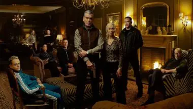 Pierce Brosnan e Helen Mirren encabeçam o elenco de "Terra da Máfia"