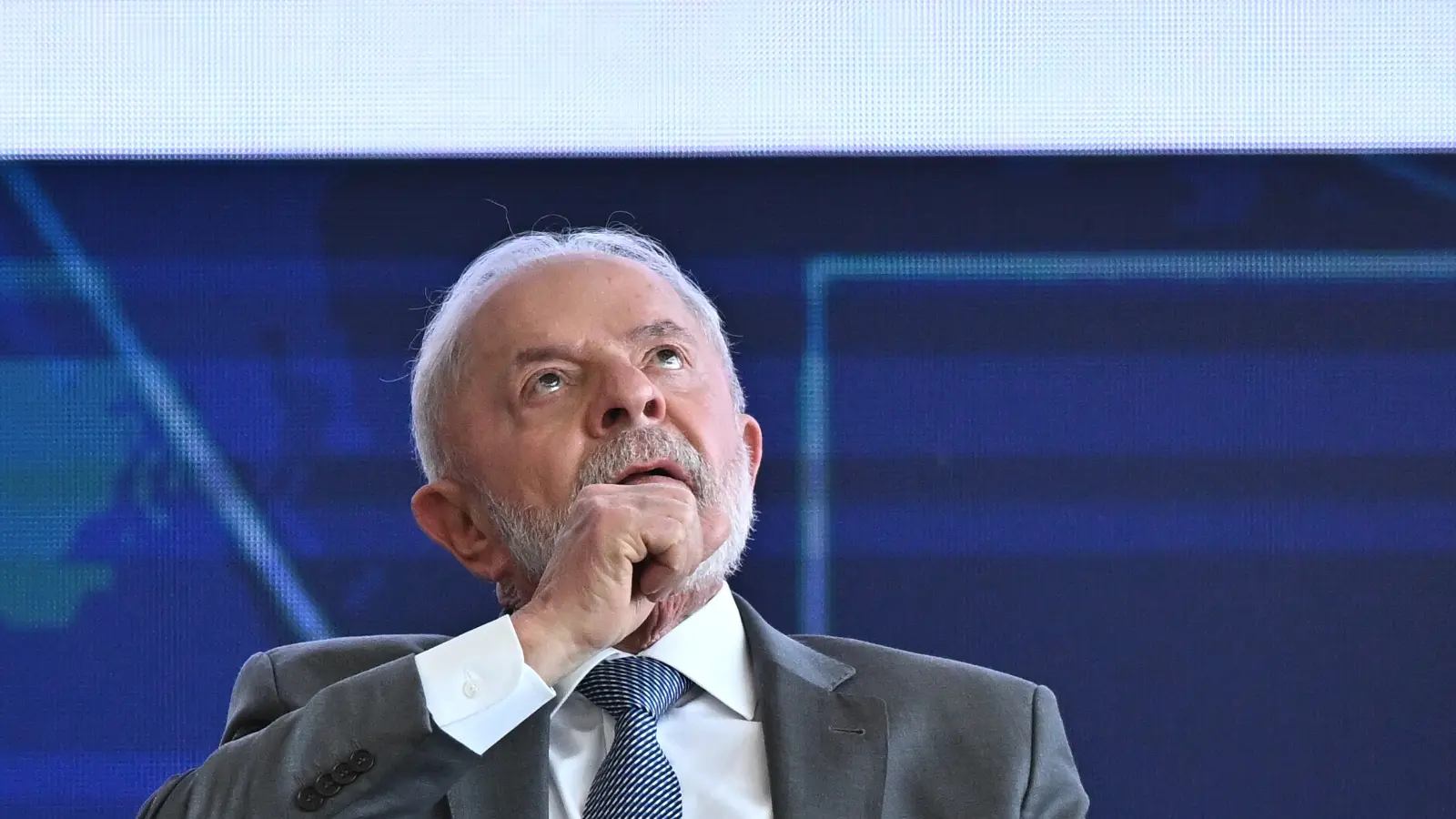Lula voltou a criticar Donald Trump ao anunciar plano de ajuda a setores atingidos pelo tarifaço.