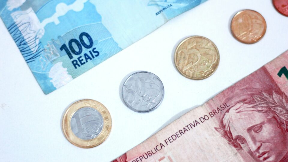 Valores a receber: brasileiros têm mais de R$ 10,5 bilhões em dinheiro esquecido