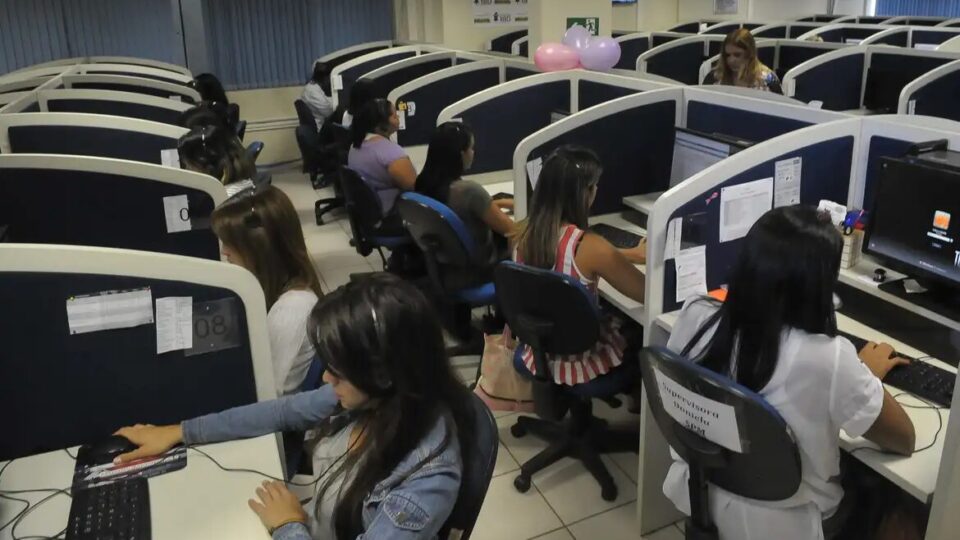 Prefixo 0303 deixa de ser obrigatório em ligações de telemarketing