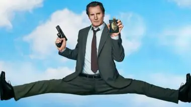 Liam Neeson faz o tenente Frank Drebin Jr, filho do lendário Drebin de Leslie Nielsen