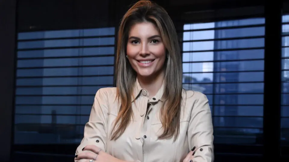 A Reforma Tributária traz desafios e oportunidades para o agronegócio. Ana Paula Palácios, advogada tributarista, analisa como o novo sistema afetará a rotina dos produtores rurais, especialmente os que atuam como pessoa física.