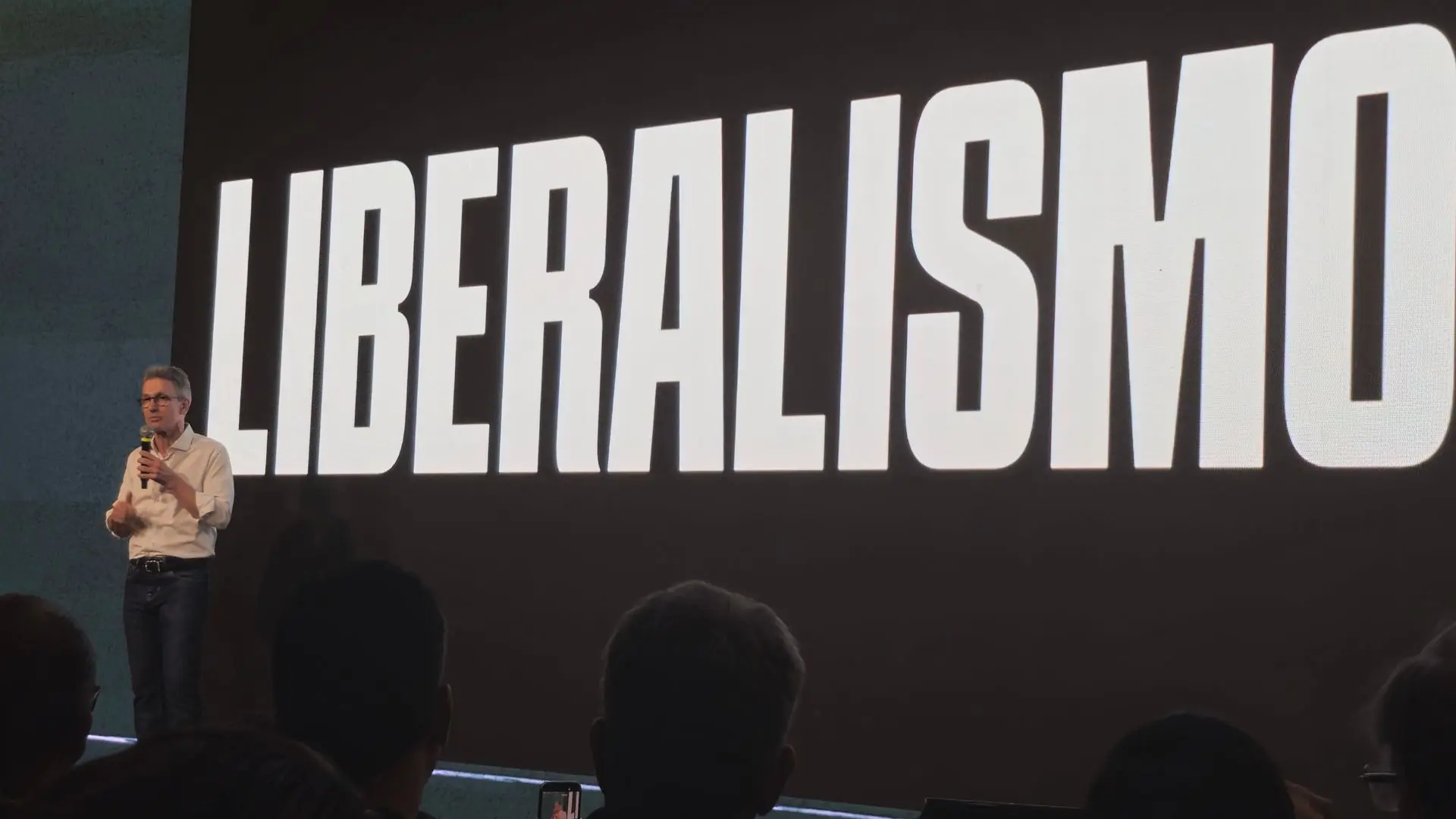 Em seu discurso, Zema falou sob a bandeira do liberalismo