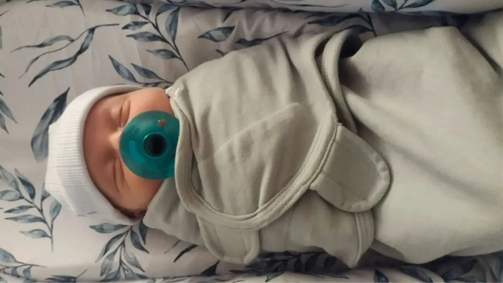 Thaddeus Daniel Pierce: recém-nascido, mas com 31 anos de existência.