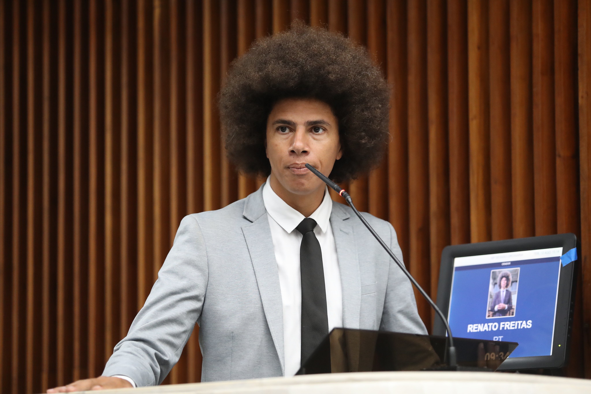 Se punição for confirmada, Renato Freitas ficará sem usar palavra no plenário por 30 dias.