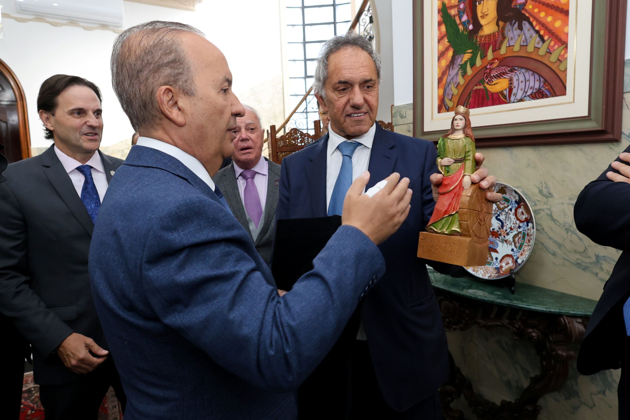 Secretário de Turismo da Argentina, Daniel Scioli, se reúne com o governador Jorginho Mello (PL) em Florianópolis para reforçar parcerias e apresentar medidas do governo Milei para atrair turistas brasileiros.