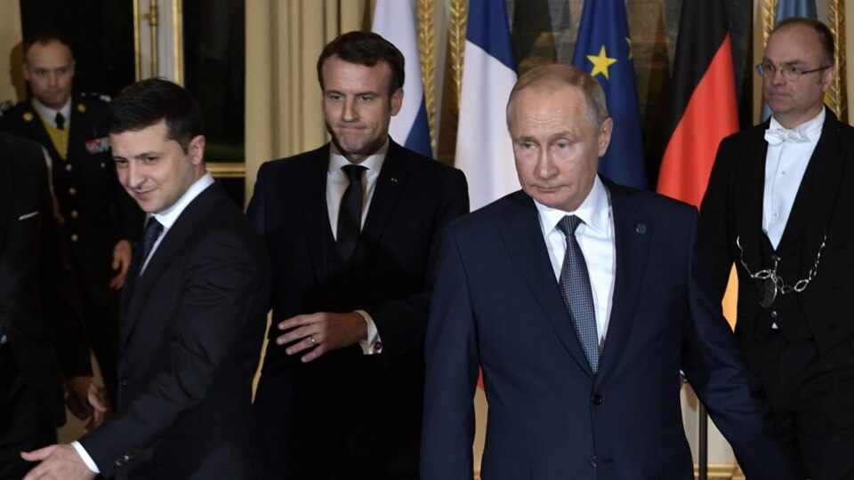 Como foi o último (e único) encontro entre Putin e Zelensky