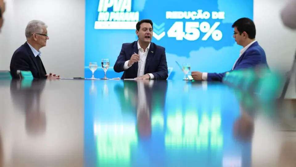 Governador do Paraná, Ratinho Junior, anuncia redução no IPVA.
