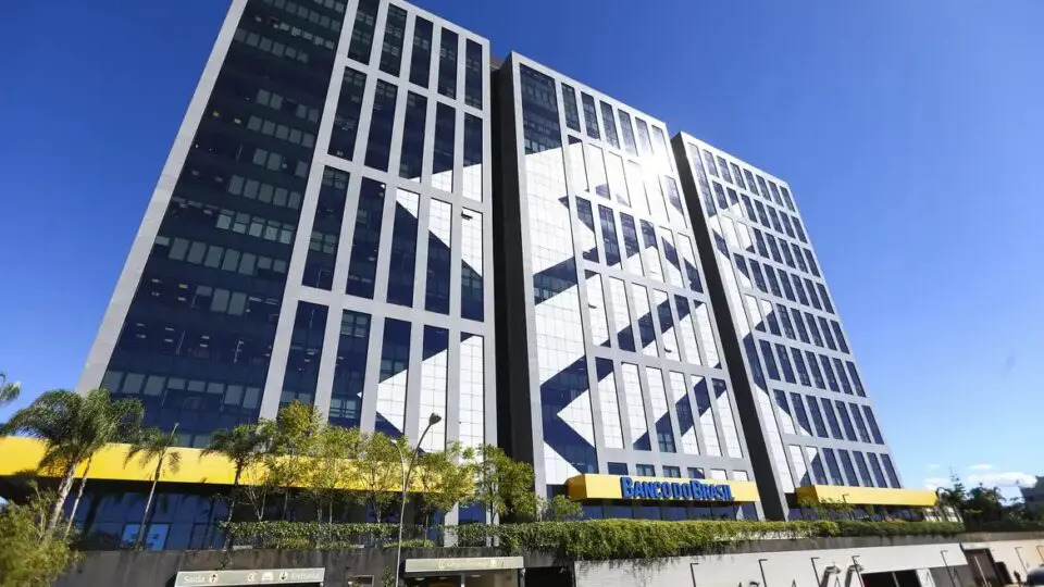 Banco do Brasil afirma estar preparado para desafios globais e que atua em plena conformidade com a lei.