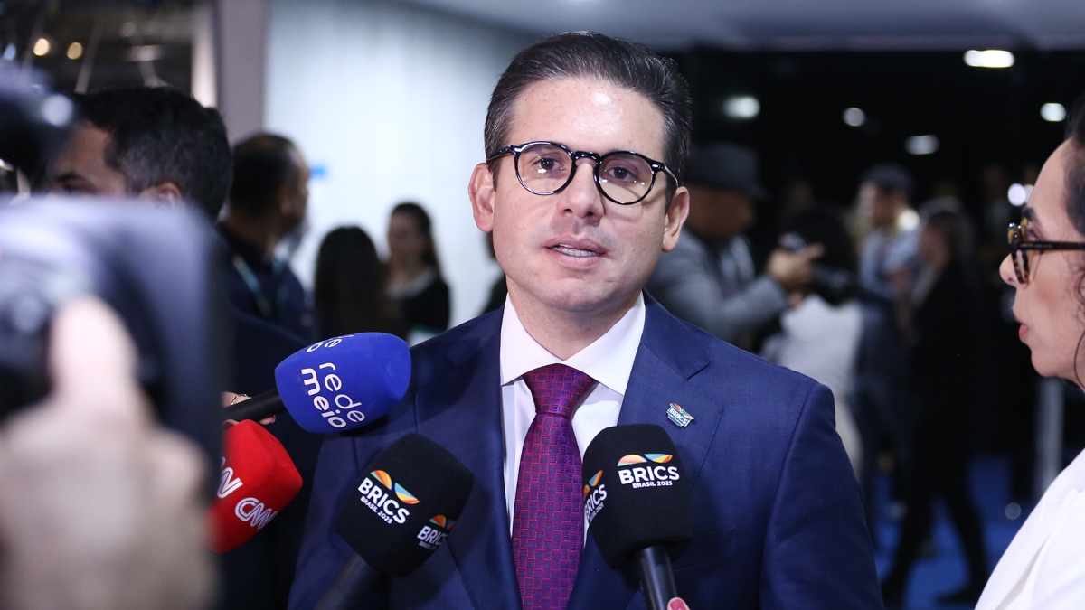 Presidente da Câmara ainda ressaltou que processos de cassação de Eduardo serão tratados com imparcialidade.