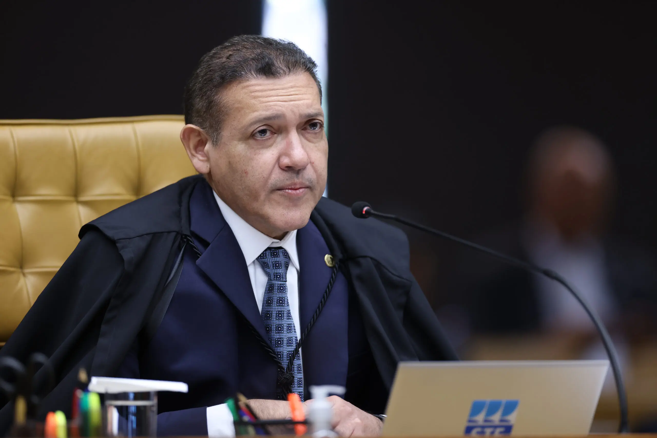 O ministro Nunes Marques durante sessão do STF que autorizou a divulgação dos nomes de contribuintes devedores contumazes de ICMS