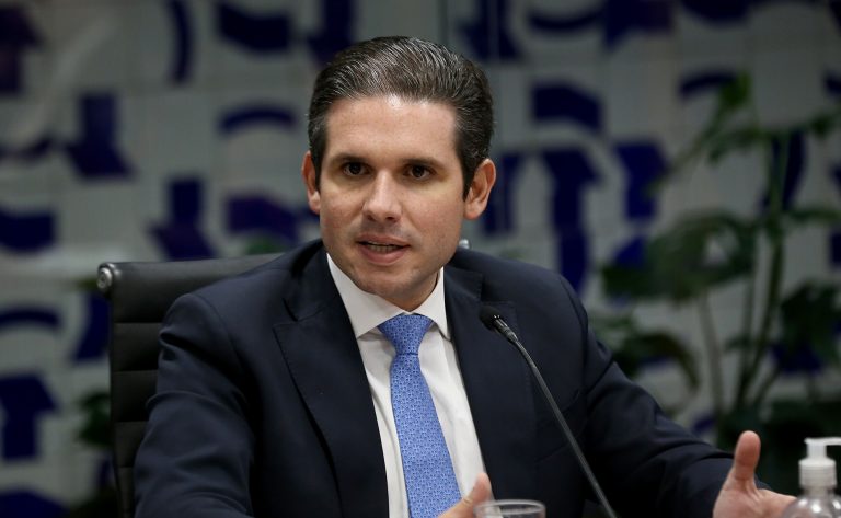 Motta anuncia comissão geral para discutir a reforma administrativa
