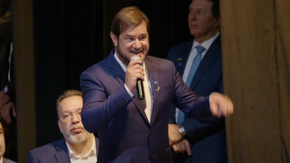 União Brasil critica Lula após cobrança por defesa do governo