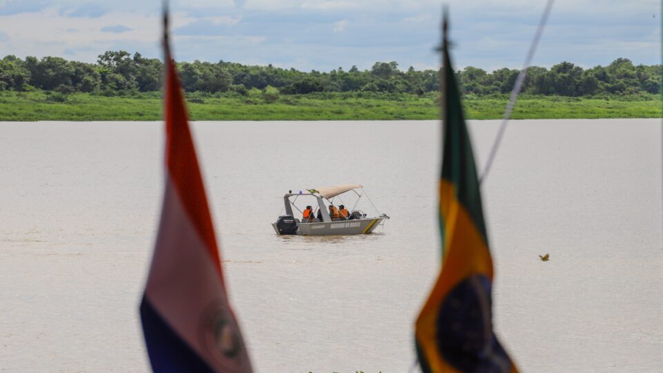 Paraguai entrega ao Brasil cidadão da Sérvia procurado pela Justiça brasileira