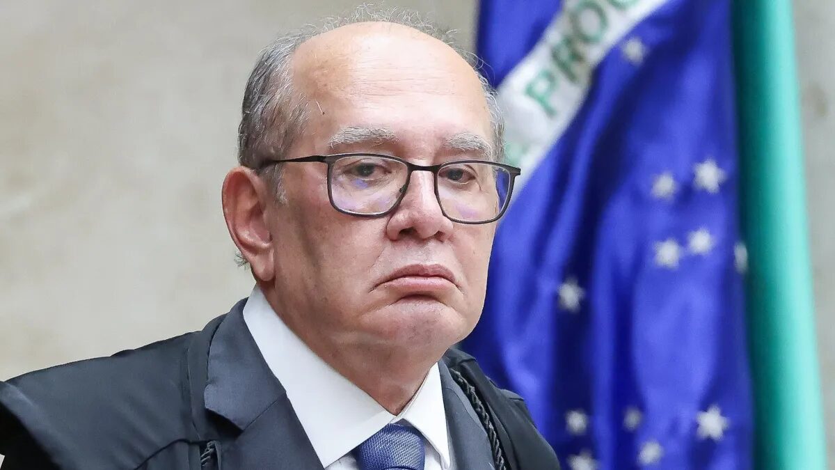 Gilmar Mendes alerta para riscos no fim do foro e diz que CLT virou &#8220;vaca sagrada&#8221;.