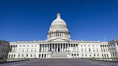 eua políticas progressistas