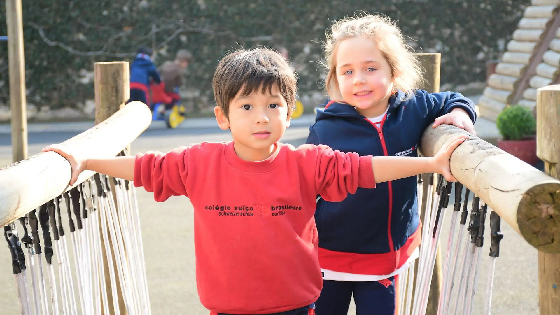 Momentos de alegria e descobertas: o mundo de oportunidades que a educação infantil oferece para um futuro brilhante.