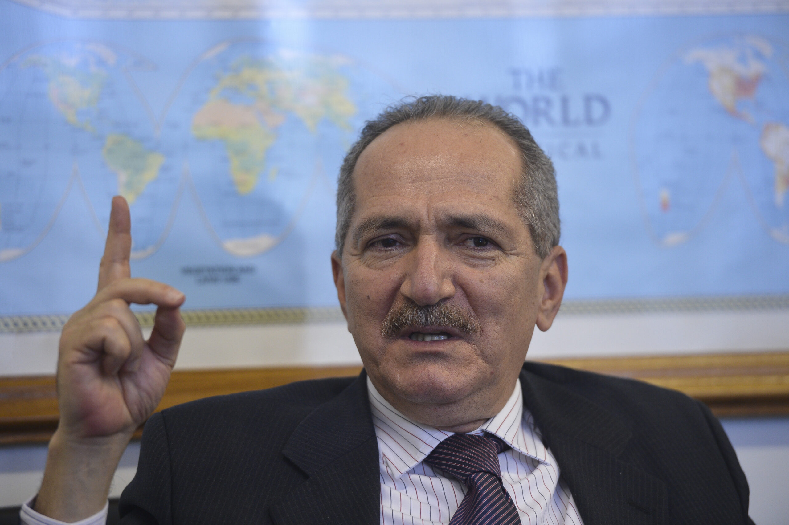 Aldo Rebelo afirma que o Brasil é “o país da anistia” e pede pacificação.