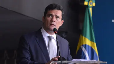 Sérgio Moro (União Brasil) lidera as intenções de voto para o governo do Paraná em 2026, aponta pesquisa.