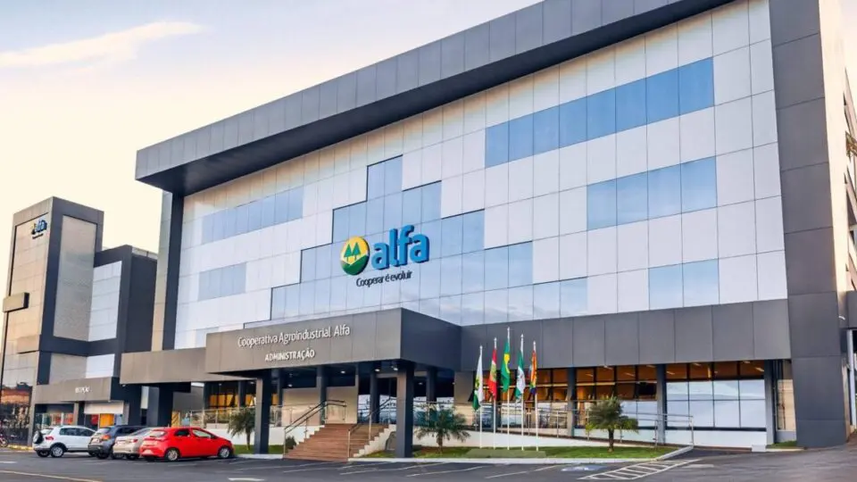 A Cooperalfa é uma das empresas beneficiadas pelo Pró-Emprego.