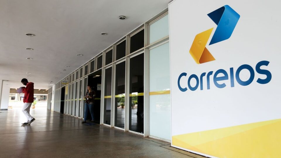 Comissão do Senado aprova fiscalização dos Correios após prejuízo bilionário