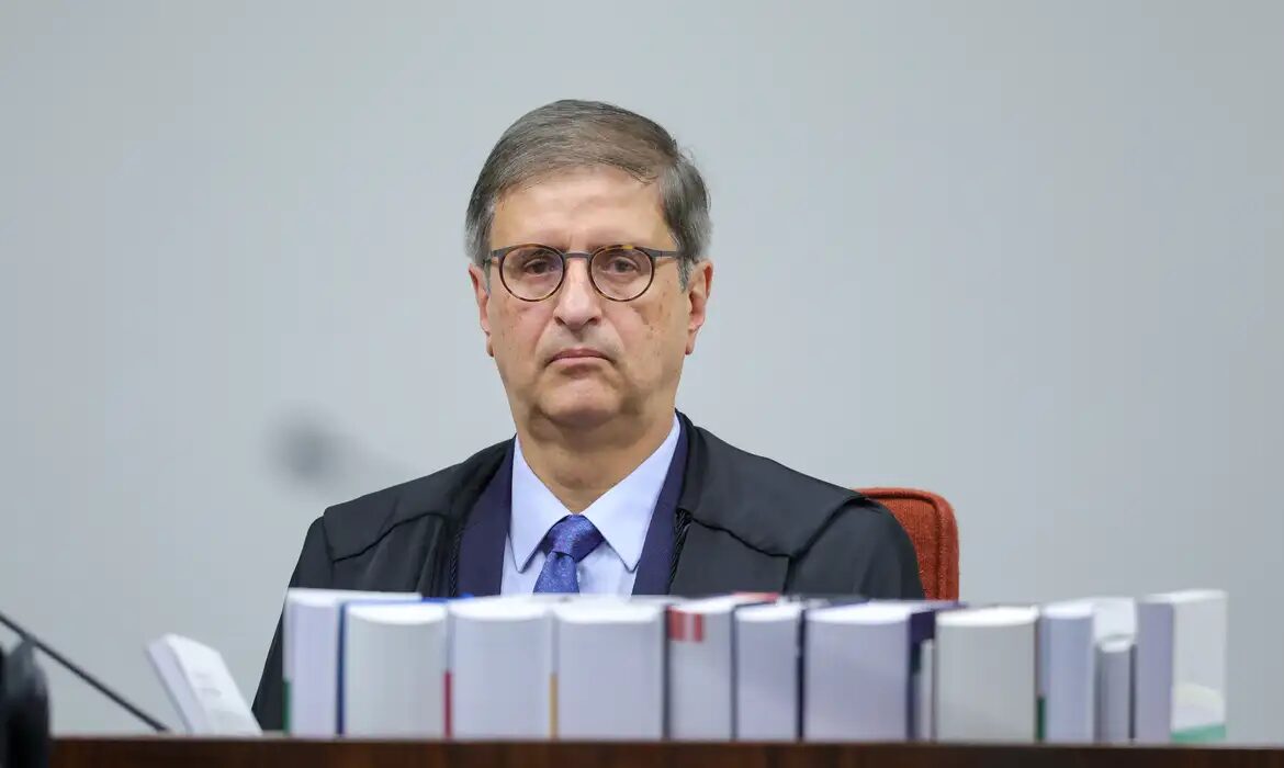 Em nota conjunta, Eduardo Bolsonaro e Paulo Figueiredo dizem que Paulo Gonet (foto) é “lacaio” de Moraes.