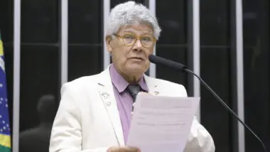 Deputado do PSOL, Chico Alencar (RJ) convoca audiência pública para falar de “discos voadores”