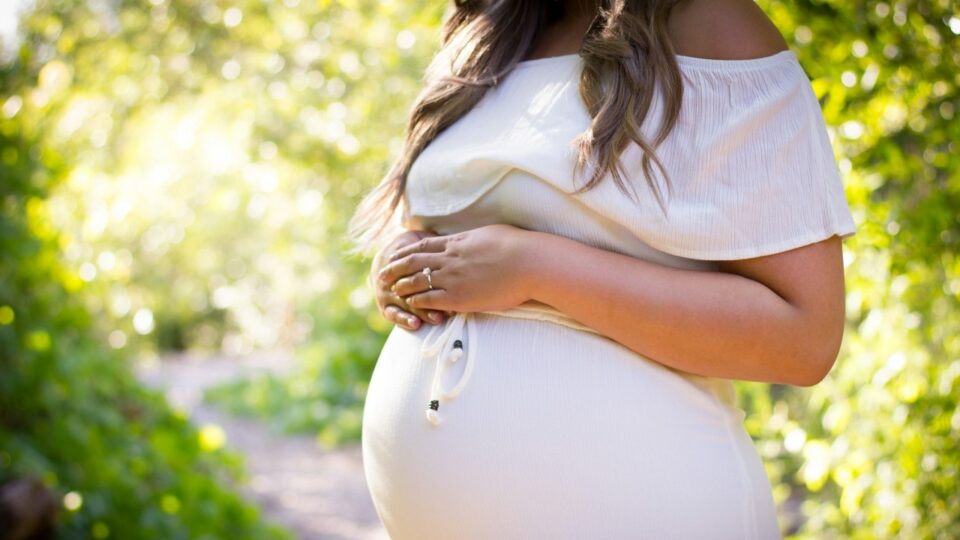 Mulheres que querem ser mães e o custo emocional de não engravidar