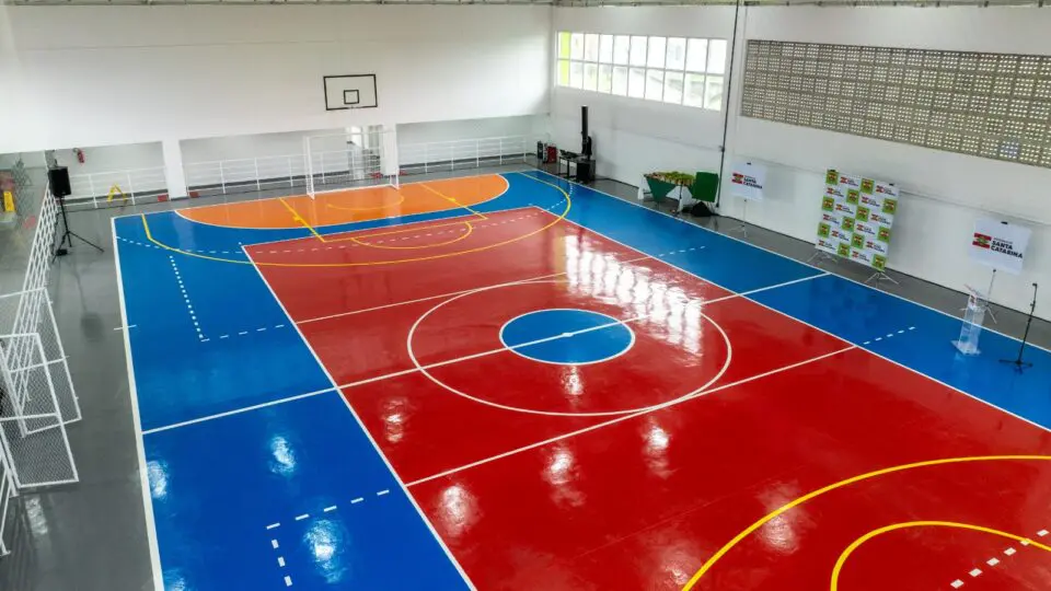 Plano para a educação de Santa Catarina inclui novos ginásios.