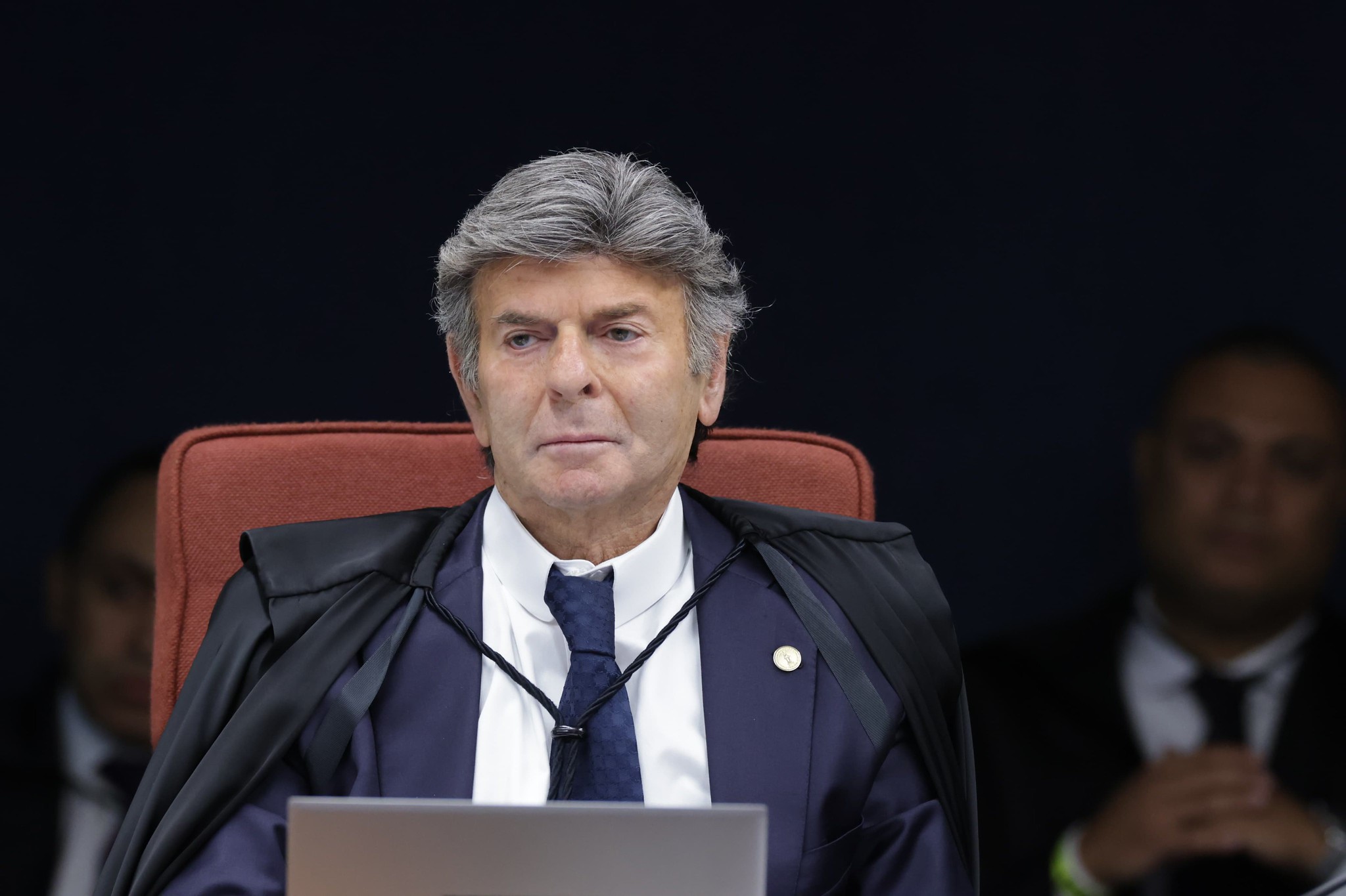 Fux diz que não aceitará interrupção durante seu voto e antecipa “eventual discordância”