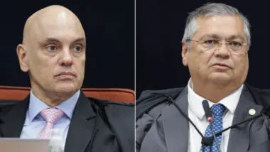 Ministros Alexandre de Moraes e Flávio Dino, do STF, no julgamento de Bolsonaro