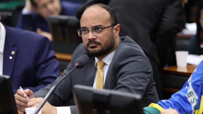 Capitão Alden: perseguição a Bolsonaro fortalece a direita no Nordeste